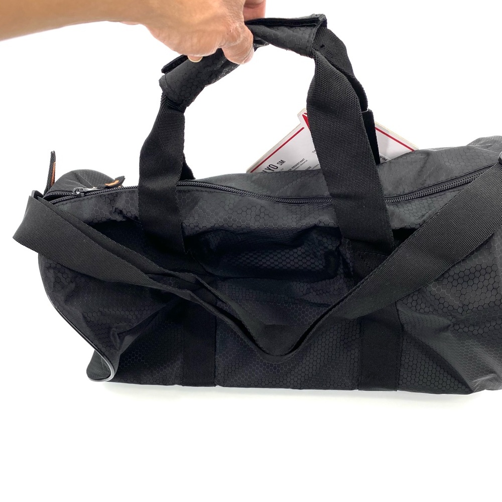 Reebox Plyo Duffle Bag Size Small Black/Rose Gold - Picture 8 of 9